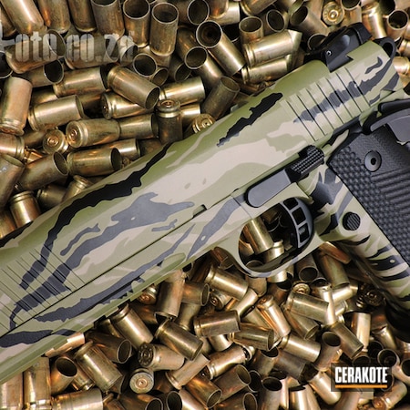 Powder Coating: Graphite Black H-146,Tiger Stripes,Gun Coatings,S.H.O.T,Handguns,DESERT SAND H-199,Pistol,Noveske Bazooka Green H-189,Armscor,Vietnam Tiger Stripe Camo,2011