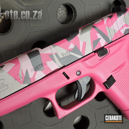 Powder Coating: Glock 43,Bazooka Pink H-244,S.H.O.T,SIG™ PINK H-224,Satin Mag H-147,Splinter Camo,Graphite Black H-146,Glock,Gun Coatings,Ladies,Handguns,Pistol,swedish m90 splinter camo