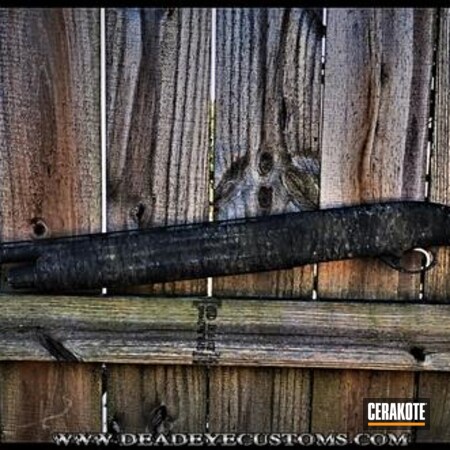 Powder Coating: Graphite Black H-146,Mil Spec O.D. Green H-240,Gun Coatings,Shotgun,S.H.O.T,MAGPUL® FOLIAGE GREEN H-231,Custom Design,Custom Camo,Dead Oak Camouflage,DESERT VERDE H-256