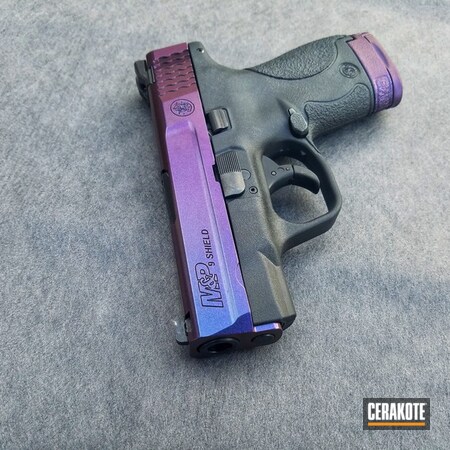 Powder Coating: Graphite Black H-146,Smith & Wesson,Gun Coatings,S.H.O.T,Pistol,Color Shift