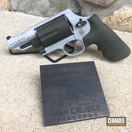 Powder Coating: Smith & Wesson,Gun Coatings,Two Tone,S.H.O.T,Crushed Silver H-255,Revolver,MAGPUL® O.D. GREEN H-232,Cerakote Blow Off,Smith & Wesson Governor
