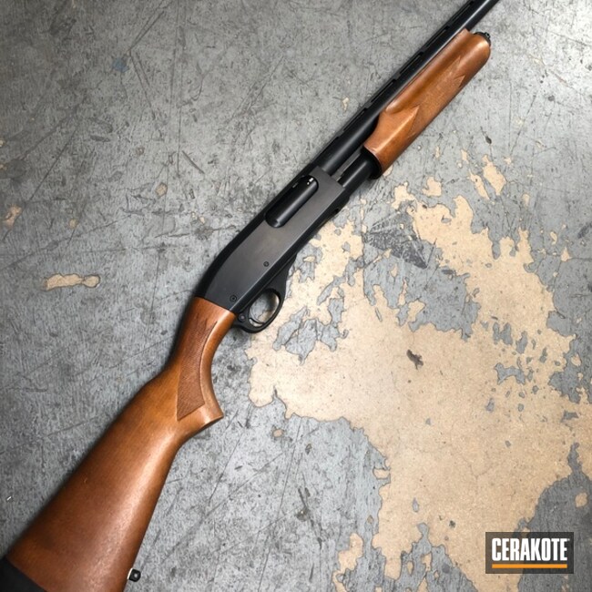 Remington 870 Pump-action Shotgun Cerakoted with E-100 by ABELARDO 