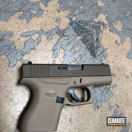 Powder Coating: Glock 43,Glock,Gun Coatings,Two Tone,S.H.O.T,Handguns,Pistol,Patriot Brown H-226,MAGPUL® FLAT DARK EARTH H-267