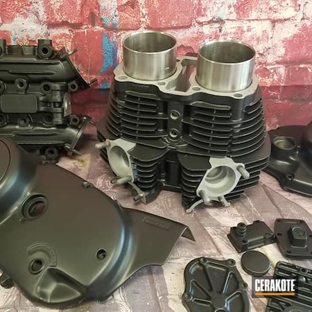 Powder Coating: Engine Parts,CERAKOTE GLACIER BLACK C-7600,Motorcycles,Motorcycle Engine,Automotive,Motorcycle,Yamaha,High Temperature