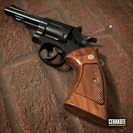 Powder Coating: Graphite Black H-146,Smith & Wesson,S.H.O.T,Revolver,38 Special,LEO