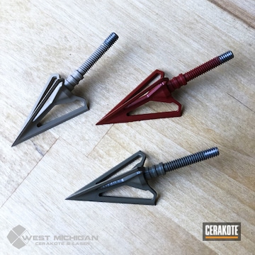 Cerakoted Refinished Broadhead Arrows In H-234, H-219 And H-216