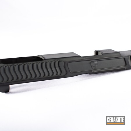 Powder Coating: Slide,Firearm,Graphite Black H-146,Glock,SIG™ DARK GREY H-210,Battleworn,Glock 17