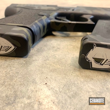 Powder Coating: Glock 43,9mm,Graphite Black H-146,Glock,S.H.O.T,Pistol,MultiCam Black,MultiCam,Laser Engraved Grips,Sniper Green H-229,SIG™ DARK GREY H-210