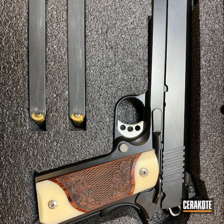 Powder Coating: Graphite Black H-146,1911,S.H.O.T,Pistol,.45
