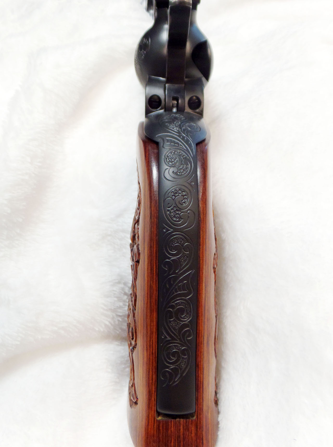 Hand Engraved Revolver in Graphite Black | Cerakote