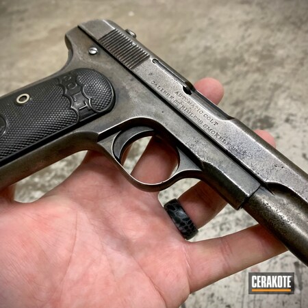 Powder Coating: Pocket Hammerless,Graphite Black H-146,Satin Aluminum H-151,S.H.O.T,Pistol,1903,Colt
