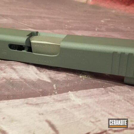 Powder Coating: Gun Slide,Glock,S.H.O.T,Handgun,Tactical Grey H-227,Gun Parts,Titanium H-170