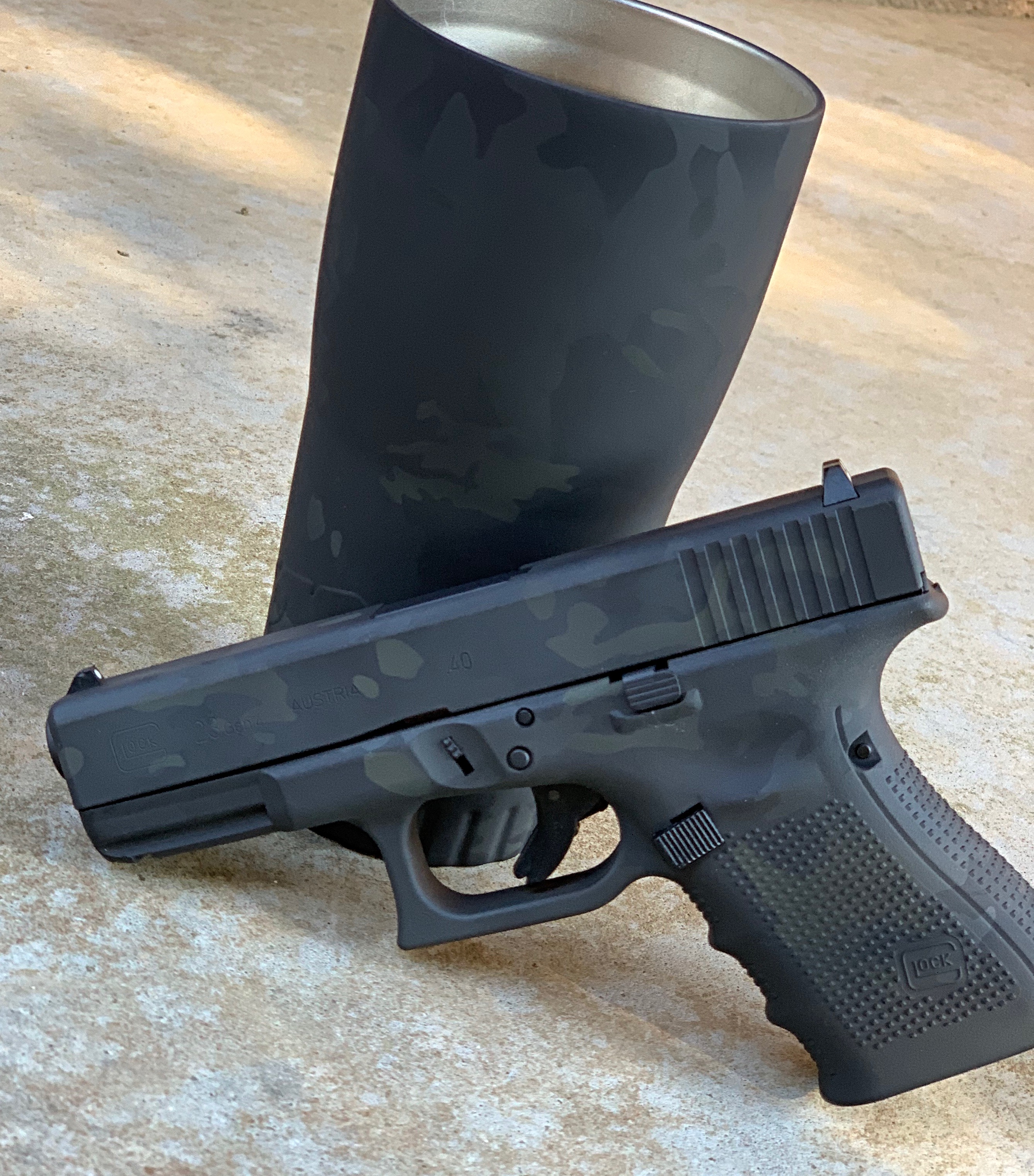 Glock Coating Glock 23 Cerakoted using Graphite Black | Cerakote