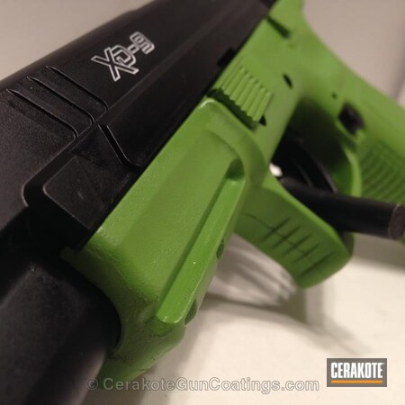 Powder Coating: Graphite Black H-146,Zombie Green H-168,Handguns,Springfield Armory