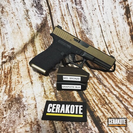 Powder Coating: Graphite Black H-146,Midnight Bronze H-294,S.H.O.T,Pistol,Glock 17