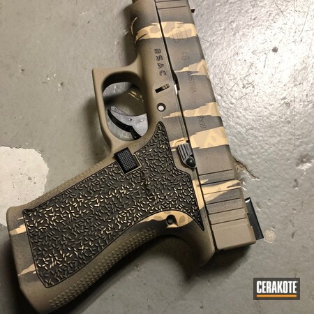 Powder Coating: 9mm,Graphite Black H-146,Glock,g48,S.H.O.T,Riptile Camo,Pistol,Glock 48,Coyote Tan H-235,MAGPUL® FLAT DARK EARTH H-267,Camo Slide