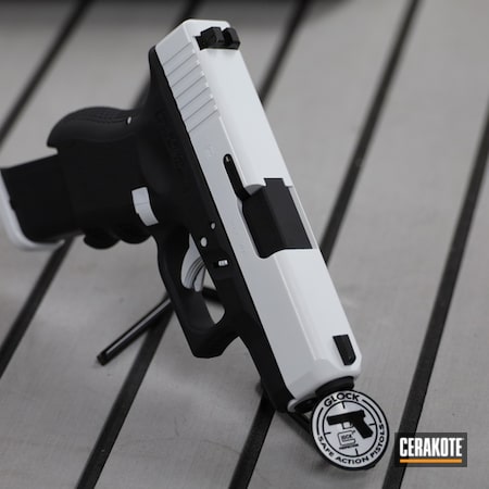 Powder Coating: 9mm,Graphite Black H-146,Glock,Glock 26,S.H.O.T,Pistol,Stormtrooper White H-297,G26,Handgun