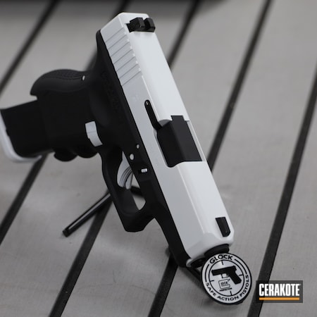 Powder Coating: 9mm,Graphite Black H-146,Glock,Glock 26,S.H.O.T,Pistol,Stormtrooper White H-297,G26,Handgun