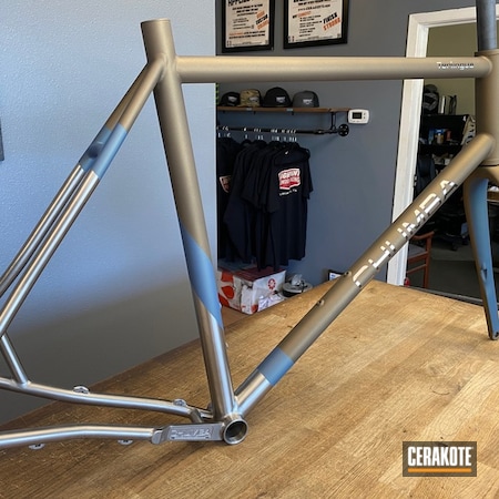 Powder Coating: Bicycle,NORTHERN LIGHTS H-315,Burnt Bronze H-148,Bicycle Frame,Outdoors