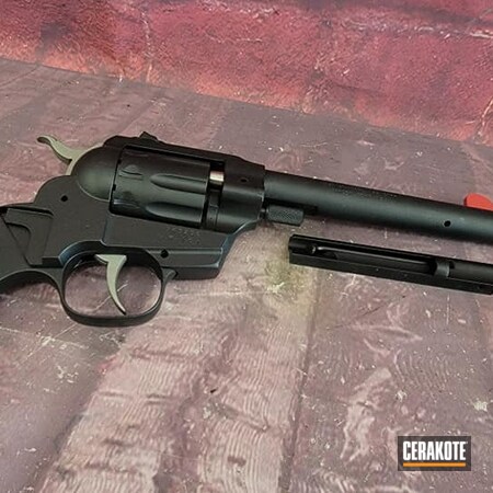 Powder Coating: Graphite Black H-146,S.H.O.T,Revolver,USMC Red H-167,Handgun,Titanium H-170