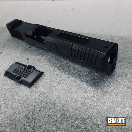 Powder Coating: Gloss Black H-109,S.H.O.T,Glock Slide,Glock 17