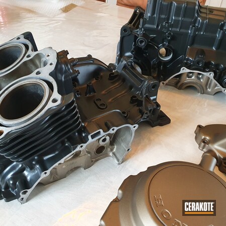 Powder Coating: CERAKOTE GLACIER BLACK C-7600,Burnt Bronze C-148,S.H.O.T,Motorcycle,Honda