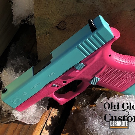 Powder Coating: Glock 43,9mm,Glock,S.H.O.T,Robin's Egg Blue H-175,Prison Pink H-141