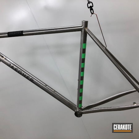 Powder Coating: Graphite Black H-146,Bicycle Parts,Bicycle,Bicycle Frame,PARAKEET GREEN H-331