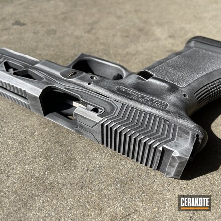 Powder Coating: 9mm,Graphite Black H-146,Glock,S.H.O.T,Crushed Silver H-255,Glock 19,G17