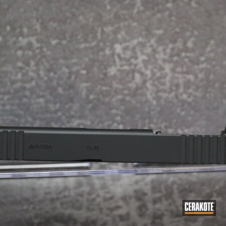 Powder Coating: 9mm,Graphite Black H-146,Glock,S.H.O.T,G17,Glock Slide