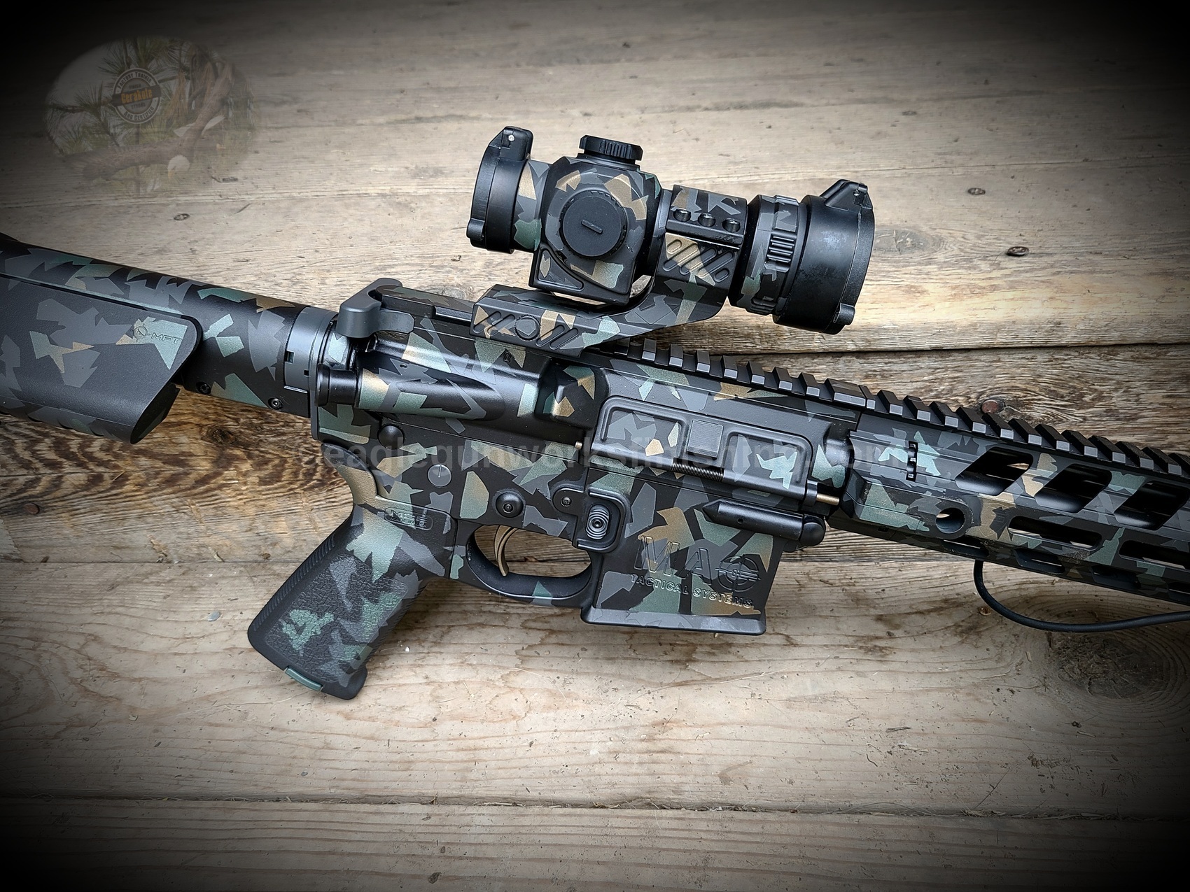 Splinter Flashlight Splinter Camo AR Cerakoted using Charcoal Green, Springfield® Grey and ...
