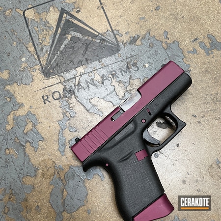 Powder Coating: Glock 43,Slide,9mm,S.H.O.T,EDC Pistol,Magazine Base Plate,BLACK CHERRY H-319,Glock,Handguns,Pistol,EDC,Handgun,Small Parts