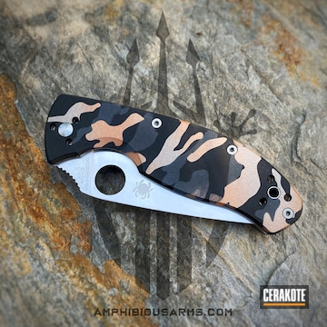 Custom Camo Knife Cerakoted Using Titanium, Graphite Black And Glock® Grey