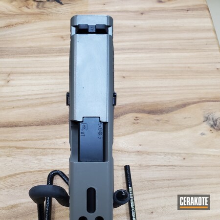 Powder Coating: S.H.O.T,Glock 19,Sand E-150