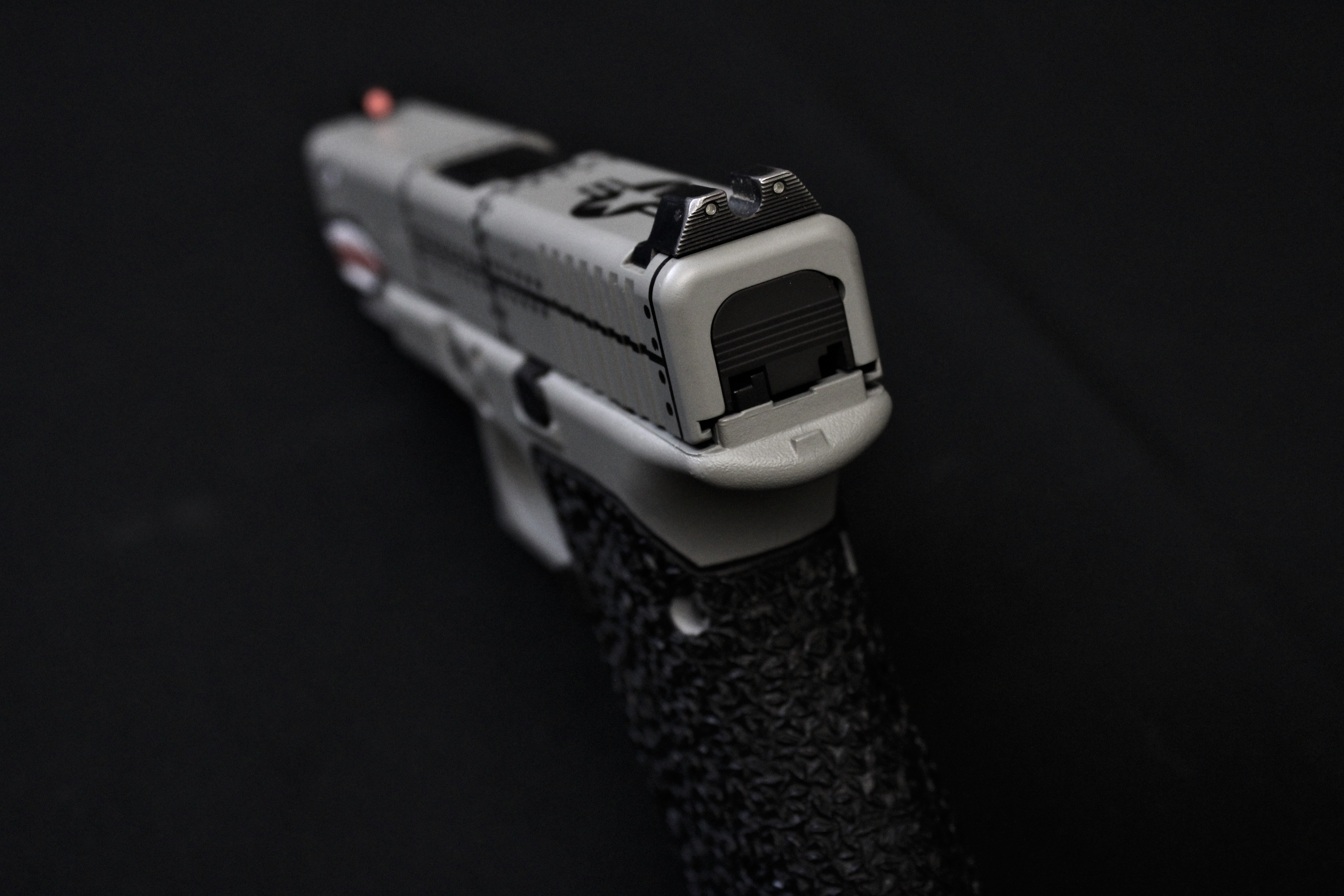 Charizard Glock Tiger Shark Themed Glock Cerakoted using Bright White, Bull Shark Grey ...