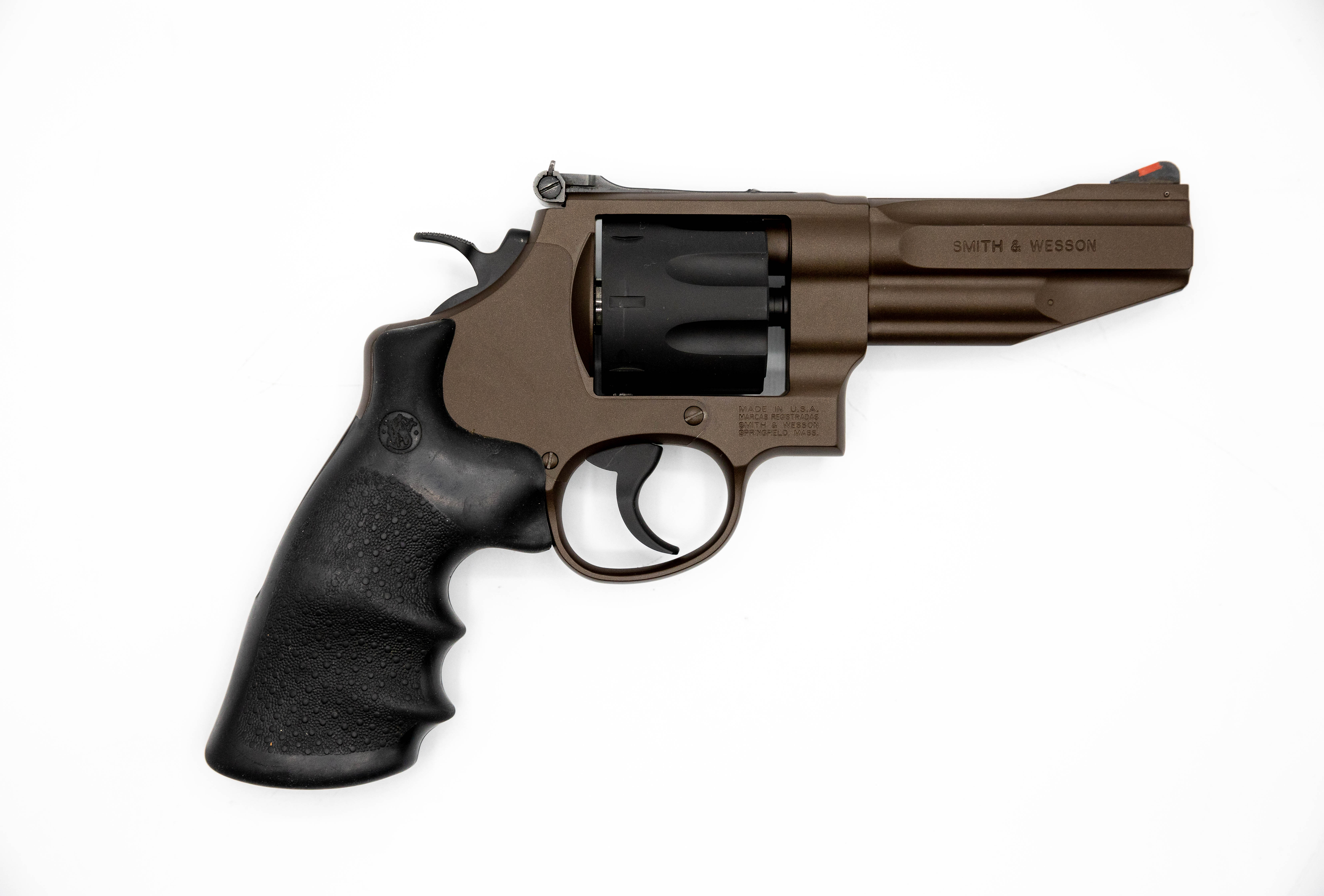 Smith & Wesson Revolver Cerakoted using Vortex® Bronze and