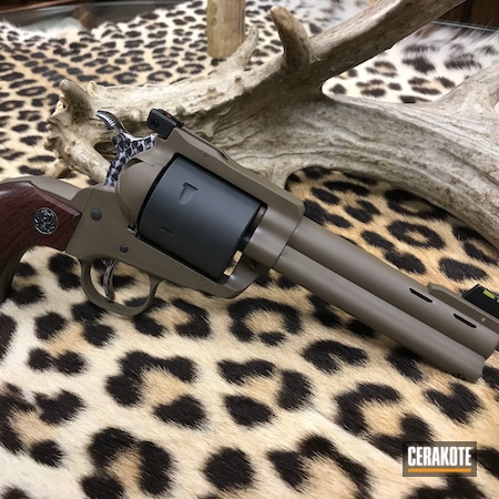 Powder Coating: 44mag,Ruger Blackhawk,S.H.O.T,Revolver,Blackhawk,44 Magnum,SIG™ DARK GREY H-210,Ruger,Burnt Bronze H-148,Mag-na-port,Custom Revolver