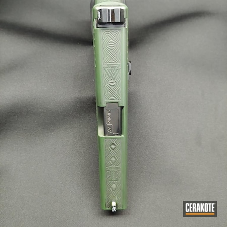 Powder Coating: Laser Engrave,Graphite Black H-146,S.H.O.T,Highland Green H-200,Nordic,Glock 17,Laser Engraved,Custom