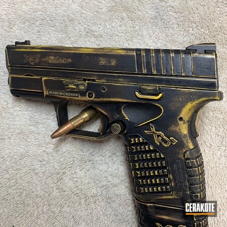 Powder Coating: Springfield XDS,Corvette Yellow H-144,Gloss Black H-109,S.H.O.T,VORTEX® BRONZE H-293,Pistol,Gold H-122,Battleworn,45 ACP,Found: Solid Gold XDS