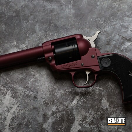 Powder Coating: Wrangler,S.H.O.T,Revolver,.22LR,BLACK CHERRY H-319,Ruger,Handgun