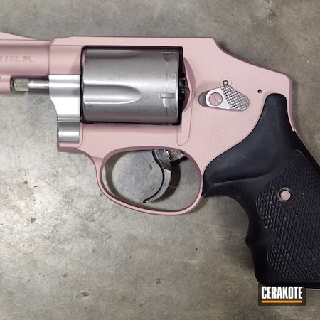 Powder Coating: PINK CHAMPAGNE H-311,S.H.O.T,Revolver,S&W,Handgun