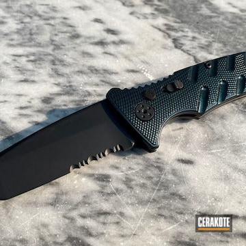 Knife Cerakoted Using Cerakote Fx Shiver, High Gloss Armor Clear And Graphite Black