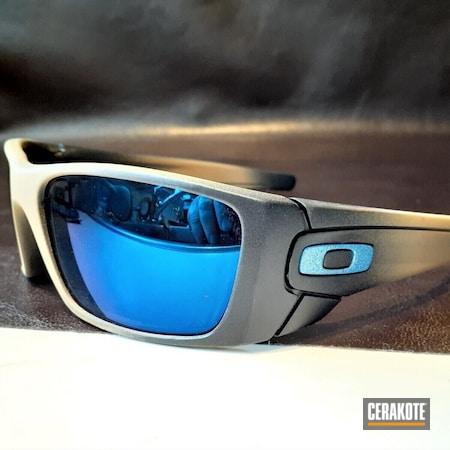 Powder Coating: Sunglasses,DESERT SAND H-199,SOCOM BLUE  H-245,Oakley,Oakley Frames