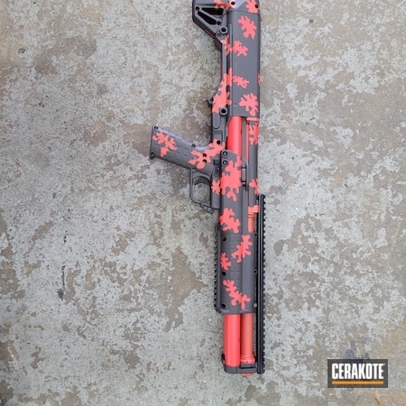 Powder Coating: Graphite Black H-146,Shotgun,S.H.O.T,Custom Gun,FIREHOUSE RED H-216,Guns
