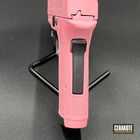 Powder Coating: 9mm,Smith & Wesson,M&P Shield EZ,Bazooka Pink H-244,S.H.O.T,Pretty Guns,Pink Pretties