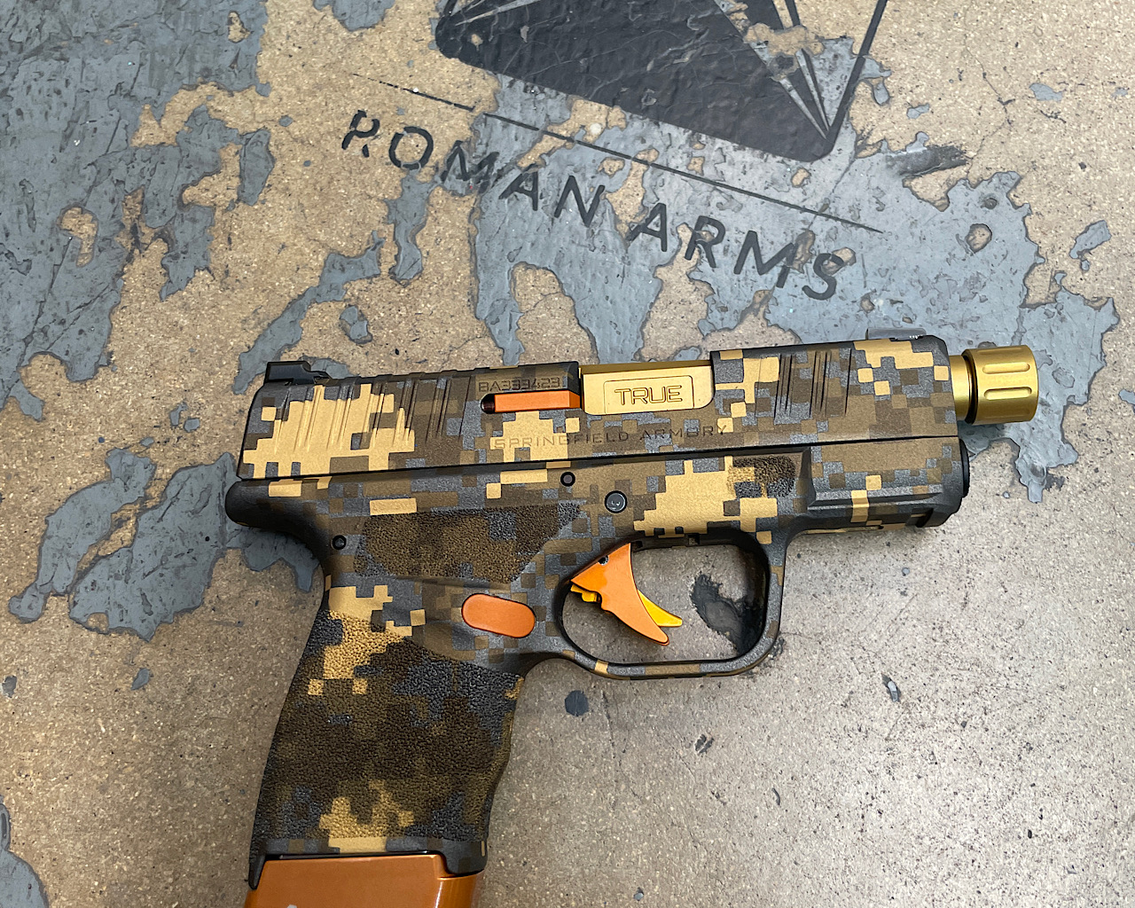 Digicam Hellcat, Cerakoted using MIDNIGHT BRONZE, BURNT BRONZE and ...