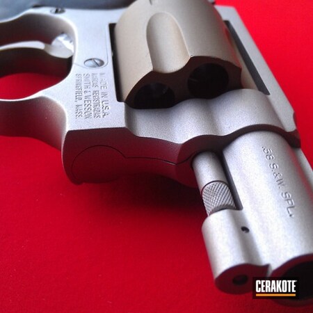 Powder Coating: Revolver,Burnt Bronze H-148,Twin Uno 1,Titanium H-170