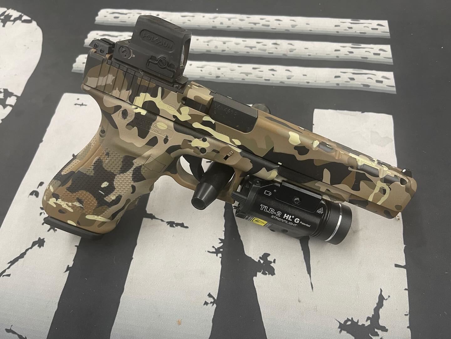 Custom Camo Glock 40 Cerakoted using Troy® Coyote Tan, Springfield® FDE ...