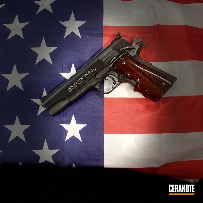 Cerakoted: S.H.O.T,Midnight E-110,.45 ACP,Colt,Pistol,Gold H-122