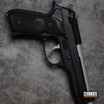 Blackout And Crushed Silver Beretta 92fs Pistol 